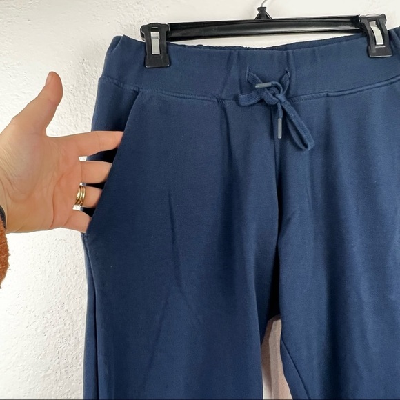 GYMSHARK Taper Leg Terry Sweatpants, Navy, Back Zipper Pocket, Size Small - Picture 5 of 7